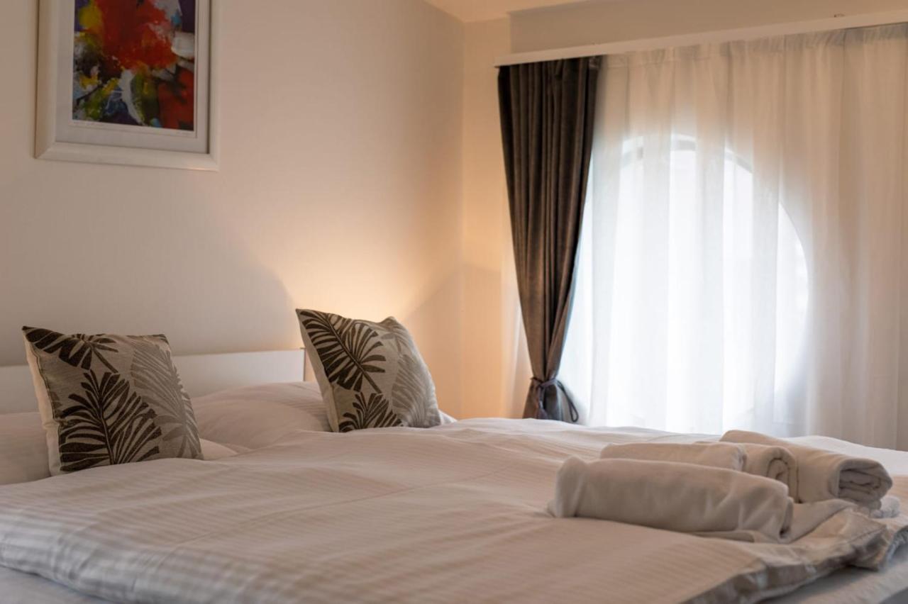 Four Roses Bed and Breakfast Zagreb Eksteriør billede